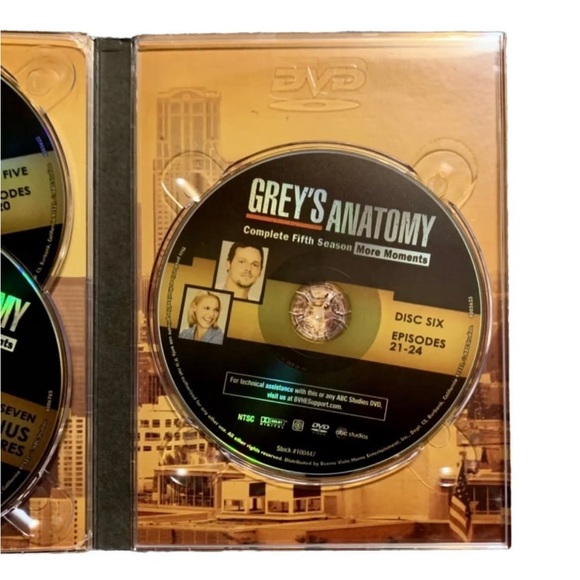 GREY’S ANATOMY Season 4 Complete Set  & Complete 5th Season (Like New)! - Picture 12 of 12